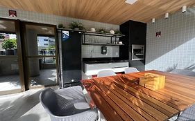 Apartamento aconchegante para quem busca lazer.